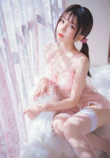 他解开女警的乳罩慢慢揉电影_剧情片在线播放